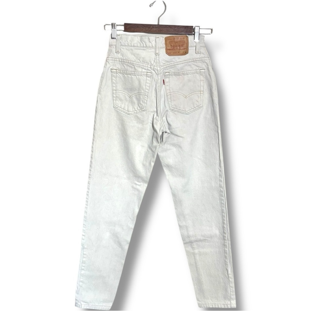 Levi's 550 White Relaxed Fit Bootleg High Waisted Classic Style Jeans - Picture 5 of 11